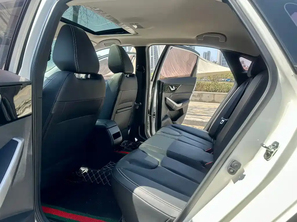 Venucia D60 2021 1.6L XE CVT Smooth Edition купить на сайте DeffCars