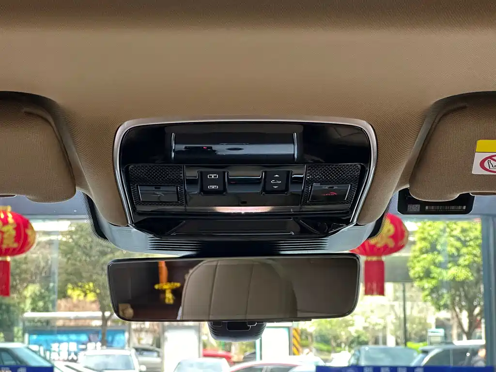 Range Rover 2025 3.0 L6 400PS Extended Edition купить на сайте DeffCars