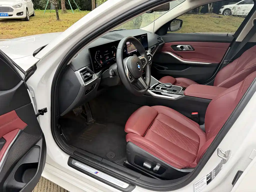 BMW 3 Series 2023 320Li M Sports Package купить на сайте DeffCars