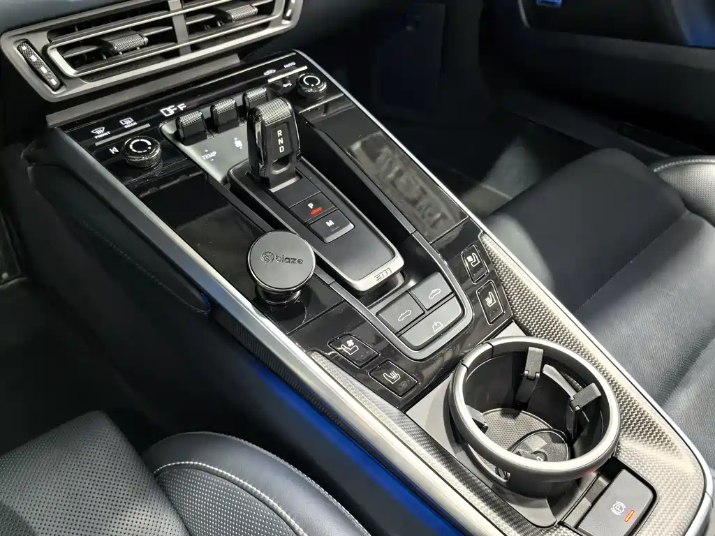 Porsche 911 2023 Turbo S Cabriolet 3.7T купить на сайте DeffCars