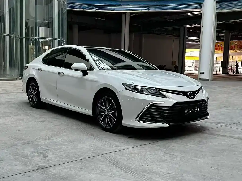 Camry 2021 2.5G Deluxe Edition купить на сайте DeffCars