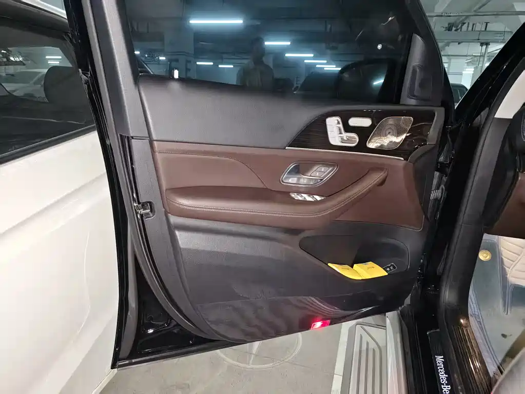 Mercedes-Benz GLS 2022 GLS 400 4MATIC купить на сайте DeffCars