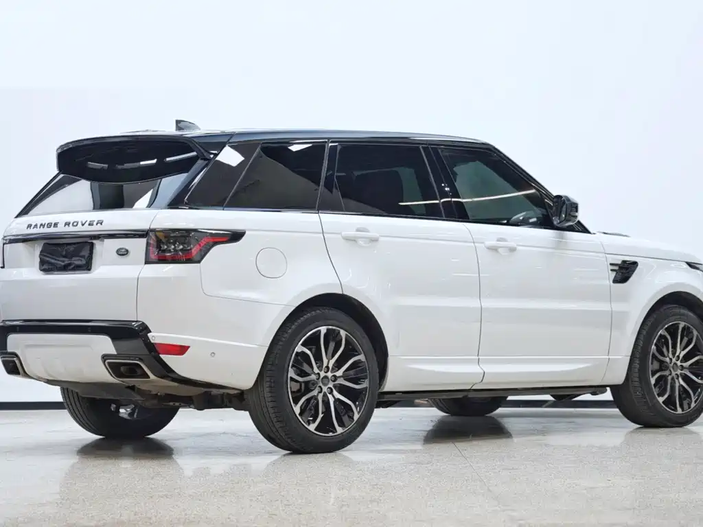 Range Rover Sport 2022 3.0 L6 Black Edition купить на сайте DeffCars