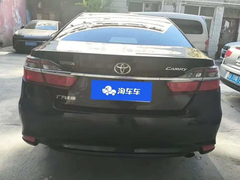 Camry 2015 2.0E Elite Edition купить на сайте DeffCars