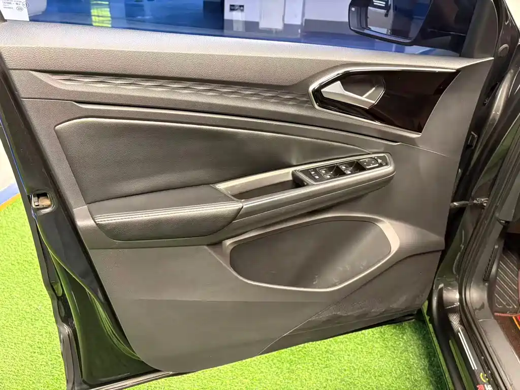 Jetta VS5 2021 280TSI automatic aggressive model купить на сайте DeffCars
