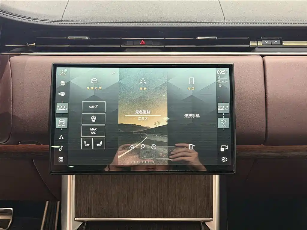 Range Rover 2025 3.0 L6 400PS Genesis Extended Edition купить на сайте DeffCars