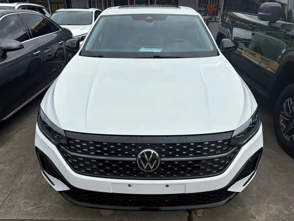 Lavida 2023 300TSI DSG Starry Sky Full Edition купить на сайте DeffCars