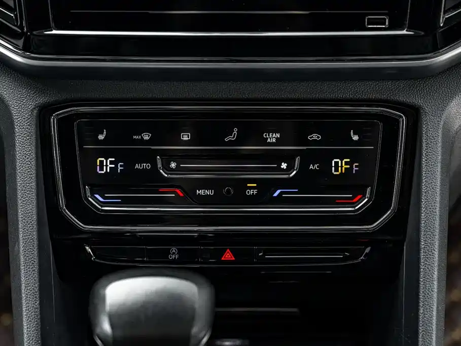 Touron 2019 Touron X 380TSI four-wheel drive luxury version купить на сайте DeffCars