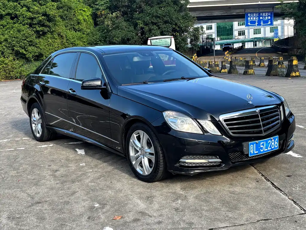 Mercedes-Benz E-Class 2011 E 300 L Fashionable and Premium Model купить на сайте DeffCars