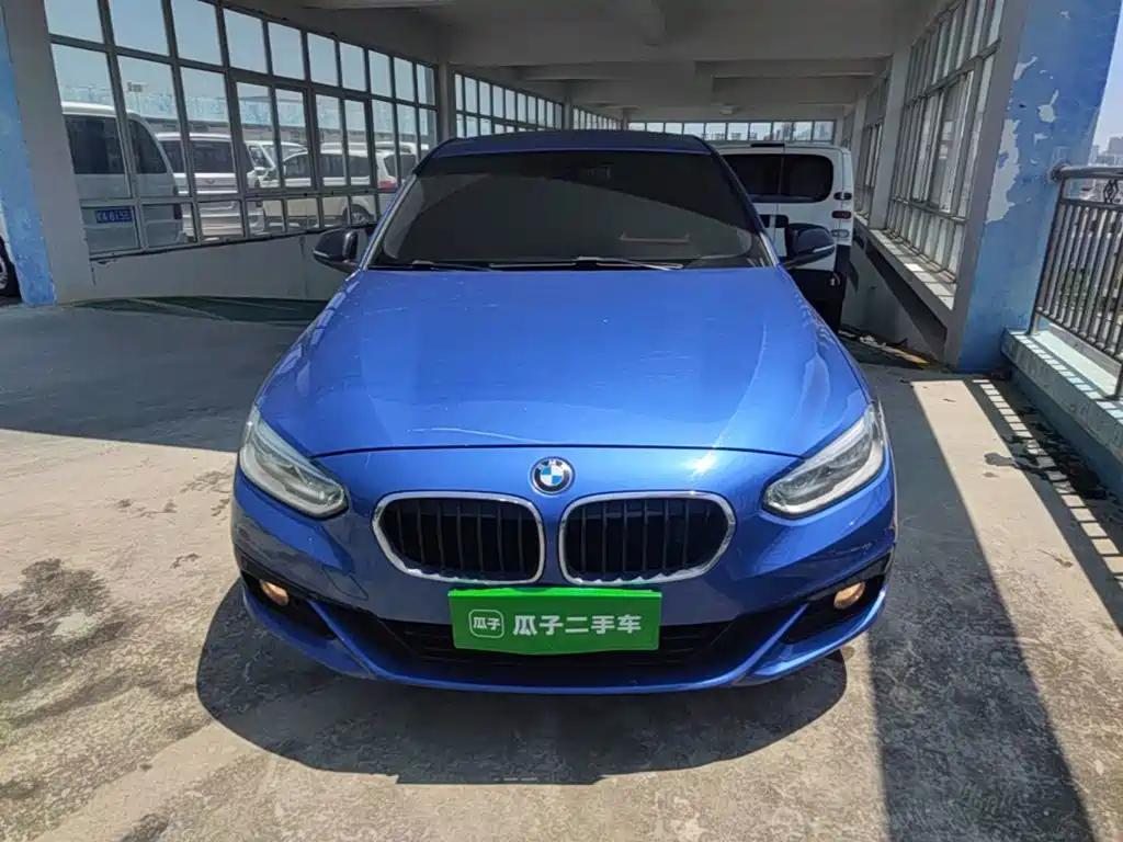 BMW 1 Series 2017 118i Sports купить на сайте DeffCars