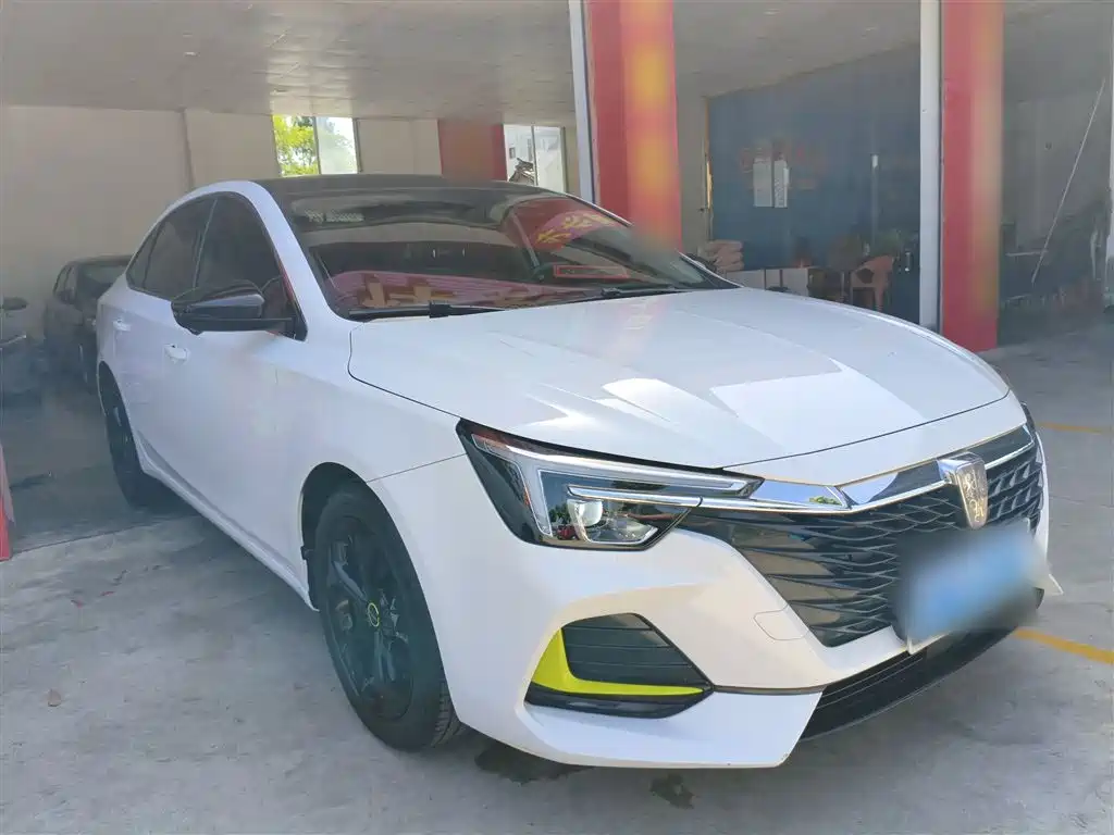 Roewe i6 MAX 2020 300TGI automatic cool canopy version купить на сайте DeffCars