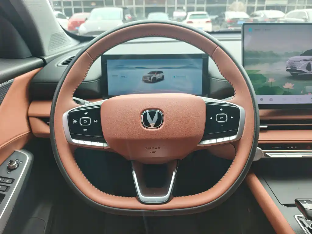 Changan CS75PLUS 2026 Smart Champion Edition 1.5T New Blue Whale Smart Navigation Model купить на сайте DeffCars