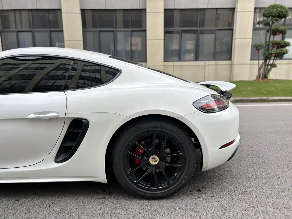 Porsche 718 2016 Cayman 2.0T купить на сайте DeffCars