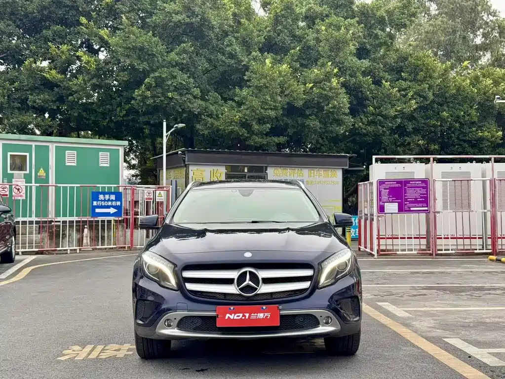 Mercedes-Benz GLA 2016 GLA 200 Fashion Model купить на сайте DeffCars