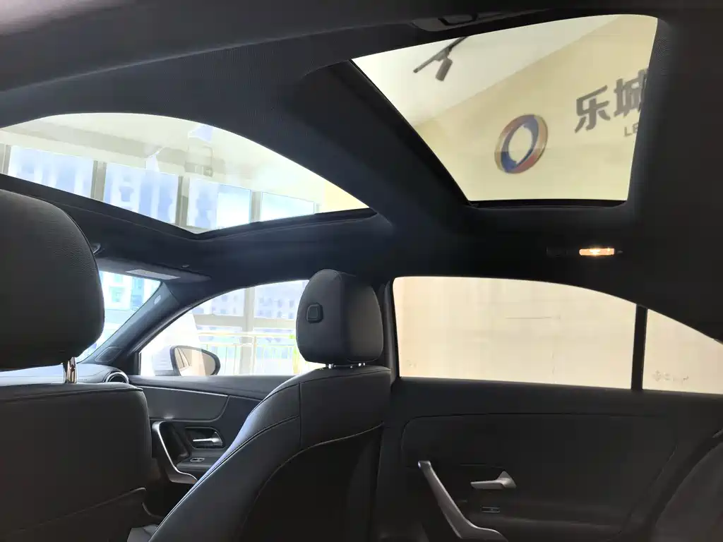 Mercedes-Benz A-Class 2023 A 180 L купить на сайте DeffCars