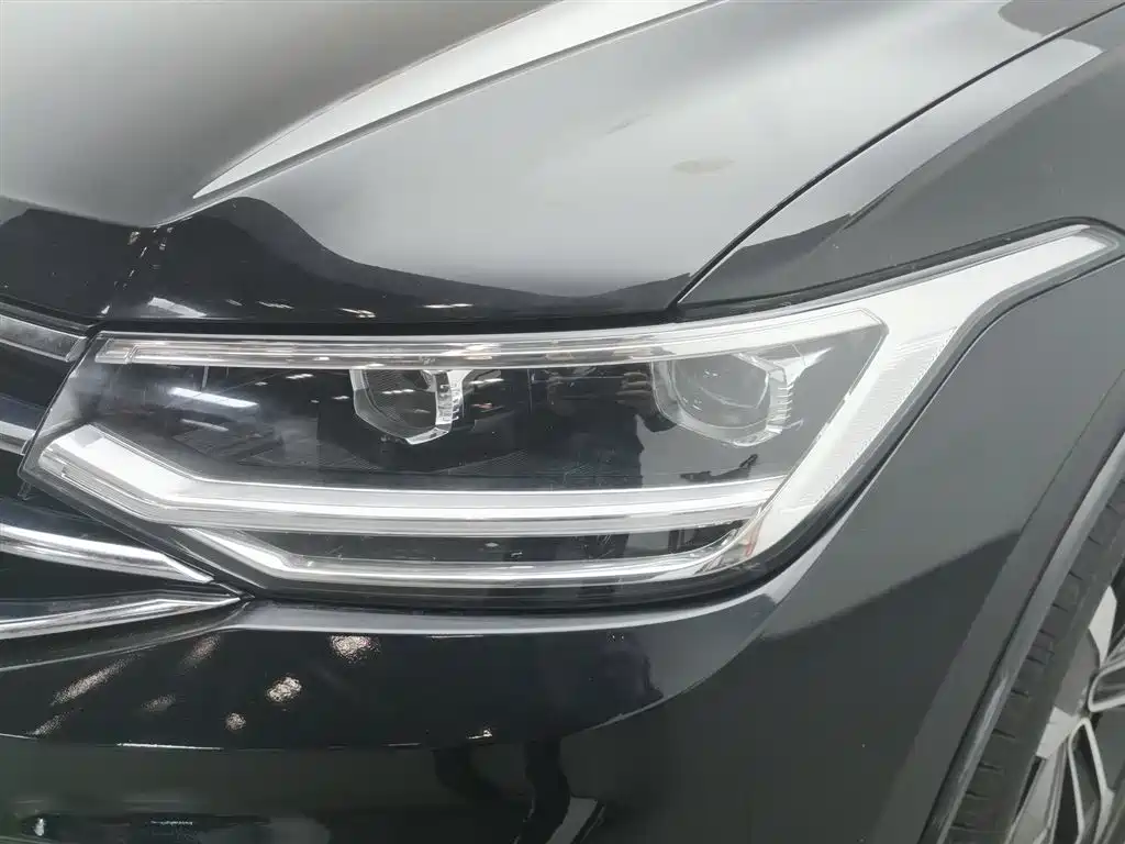 Tiguan L 2024 330TSI automatic two-wheel drive R-Line version купить на сайте DeffCars