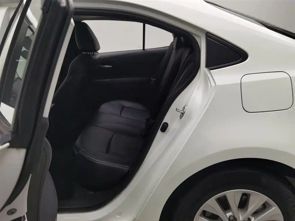 Corolla 2021 TNGA 1.5L CVT Elite Edition купить на сайте DeffCars