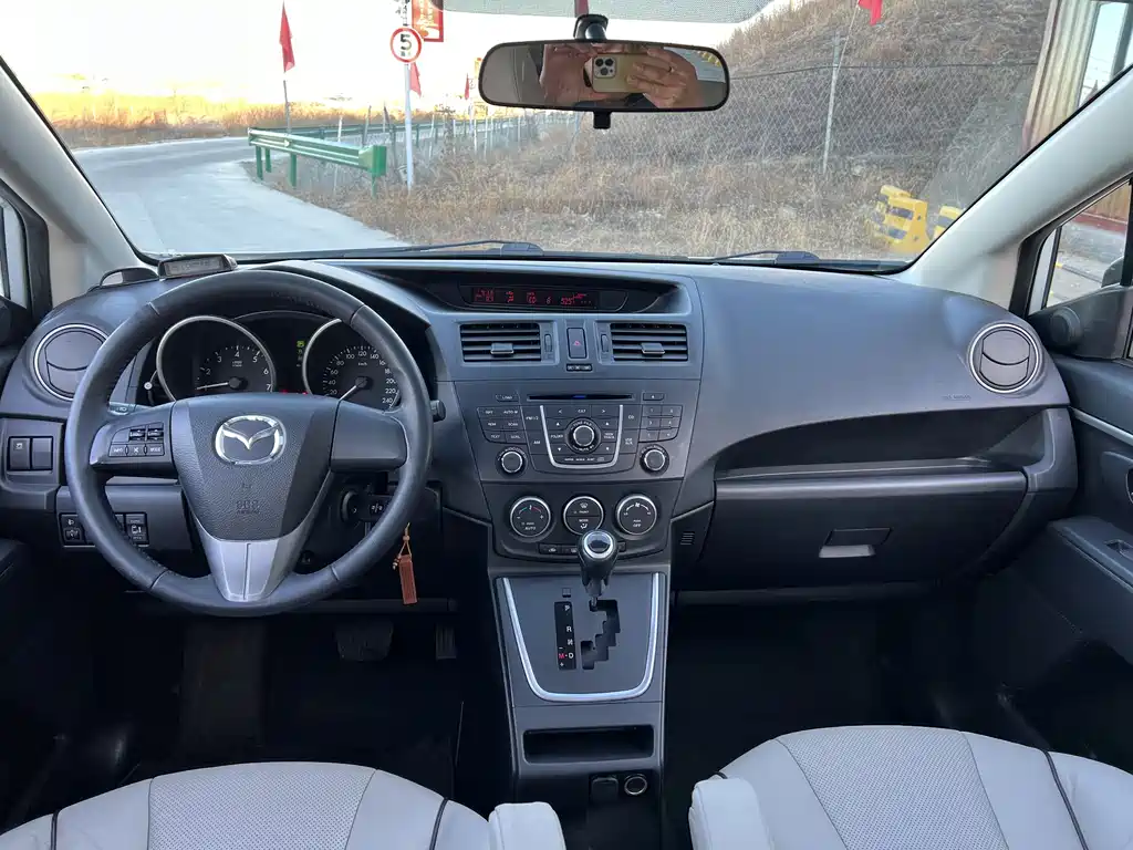 Mazda5 2013 2.0L automatic luxury model купить на сайте DeffCars