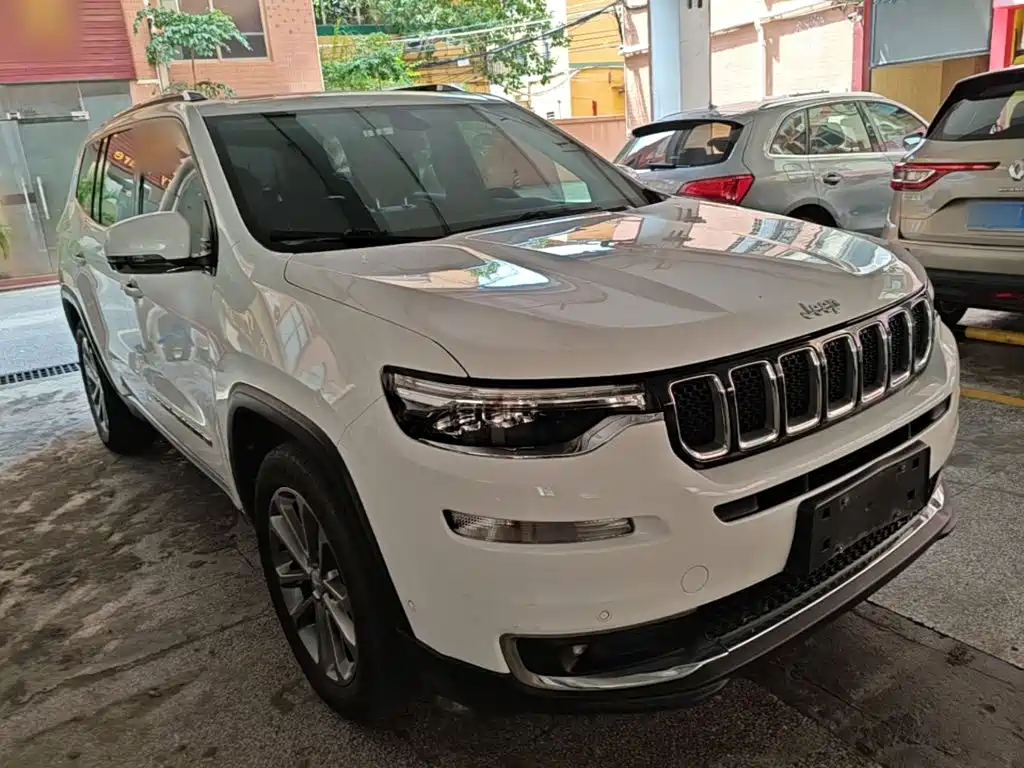 Grand Commander 2018 2.0T 4WD Premium Navigation Edition Country V купить на сайте DeffCars