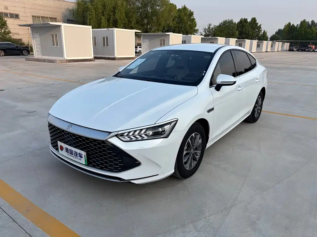 Qin PLUS 2024 Honor Edition DM-i 55KM Leading Model купить на сайте DeffCars