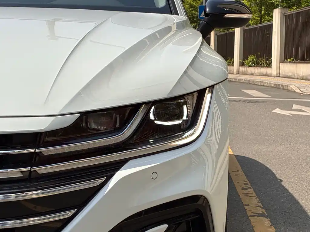 FAW-Volkswagen CC 2021 380TSI eye-catching version купить на сайте DeffCars