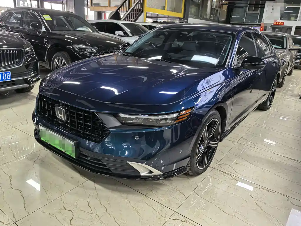Accord New Energy 2023 2.0L e:PHEV flagship version купить на сайте DeffCars