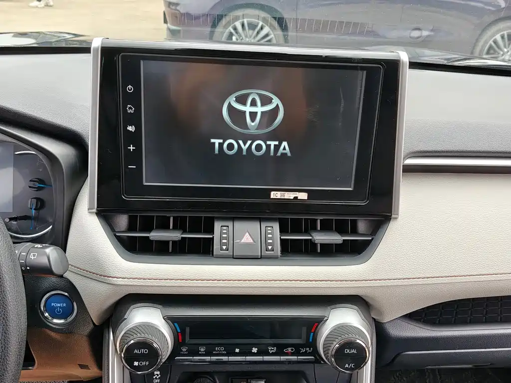 RAV4 Rongfang 2020 Dual Engine 2.5L E-CVT Two-wheel Drive Elite Edition купить на сайте DeffCars