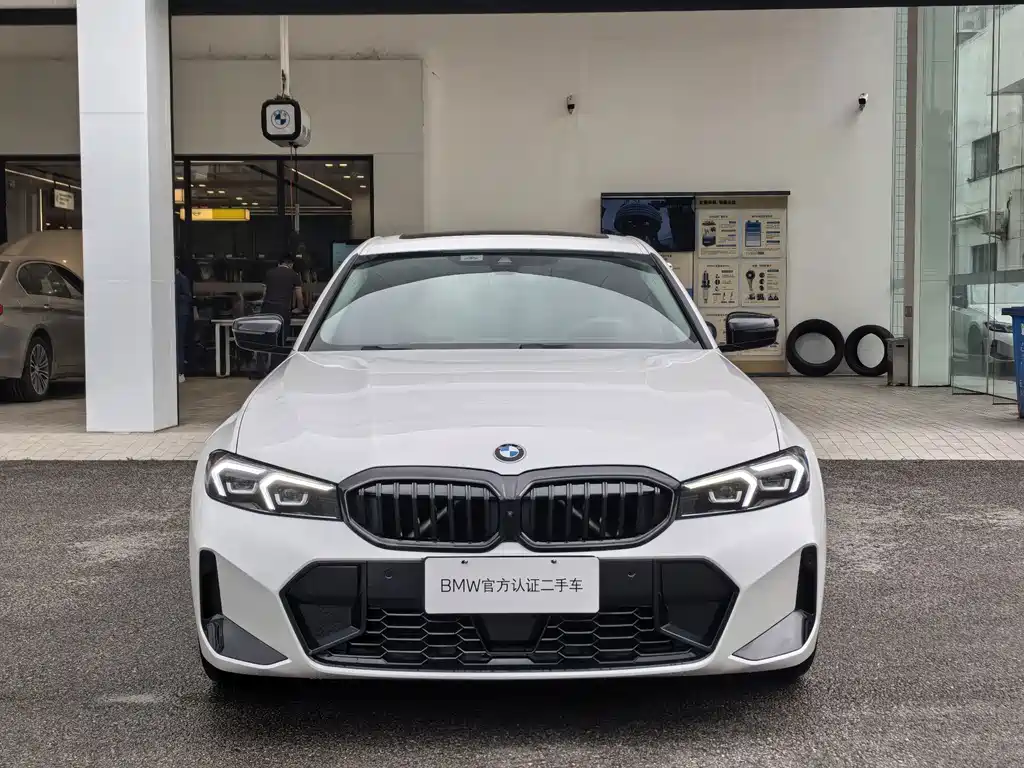 BMW 3 Series 2025 330Li M Sports Night Package купить на сайте DeffCars