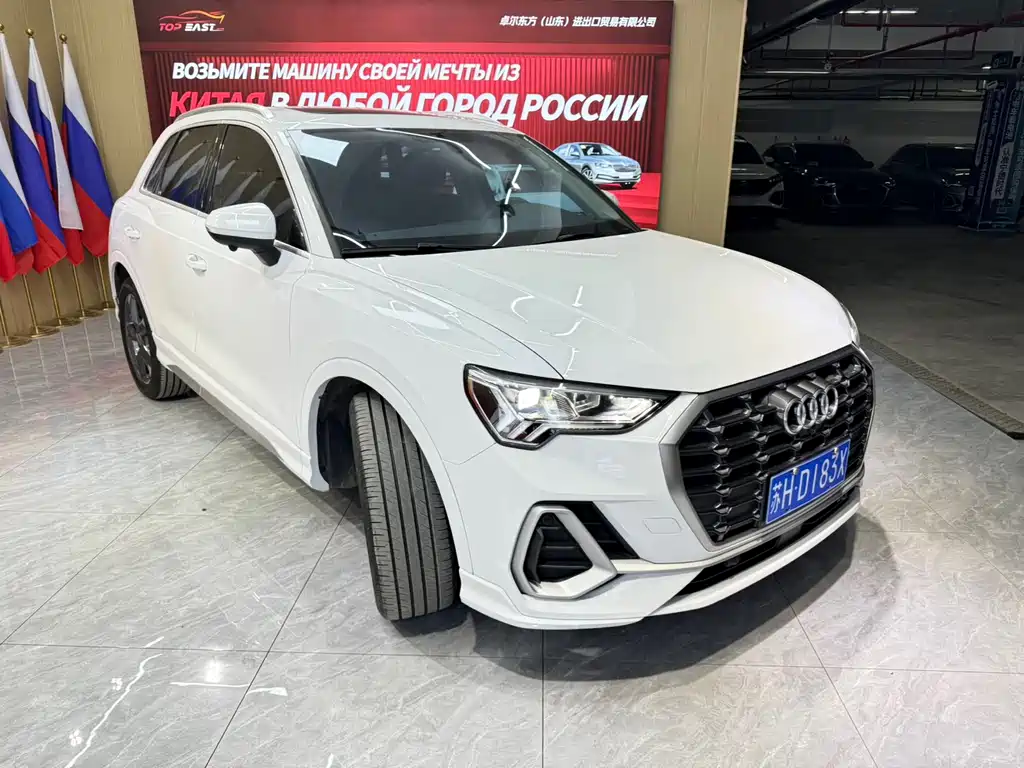 Audi Q3 2022 35 TFSI Fashionable and Dynamic купить на сайте DeffCars