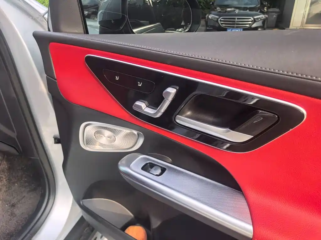 Mercedes GLC New Energy 2025 350e L 4MATIC Collector's Edition купить на сайте DeffCars