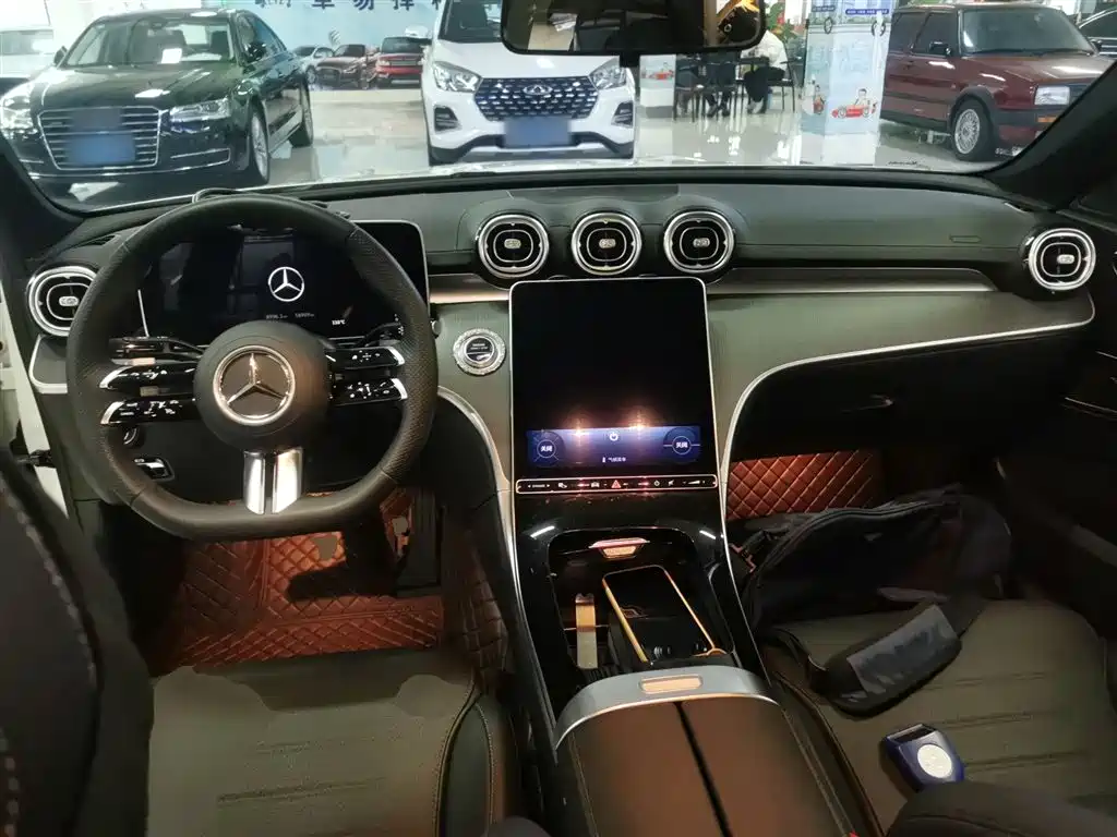 Mercedes-Benz C-Class 2023 facelift C 260 L sports version купить на сайте DeffCars