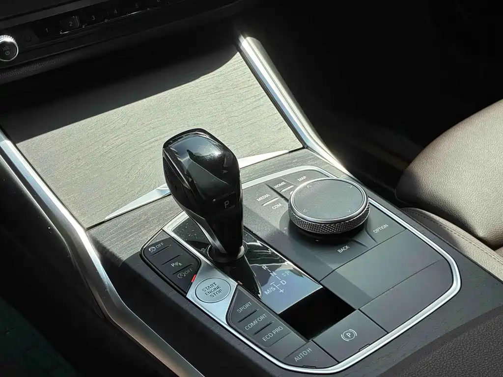 BMW 3 Series 2020 325i M Sports Package купить на сайте DeffCars