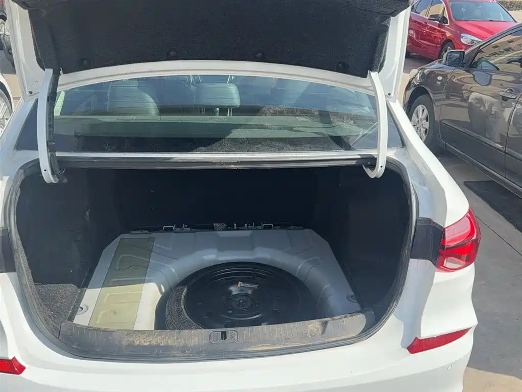 Cruze 2022 320 Automatic Sunroof Edition купить на сайте DeffCars