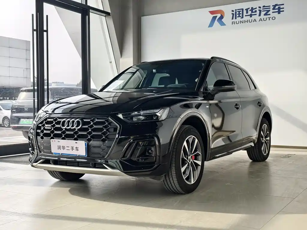 Audi Q5L 2024 40 TFSI luxury and dynamic model купить на сайте DeffCars