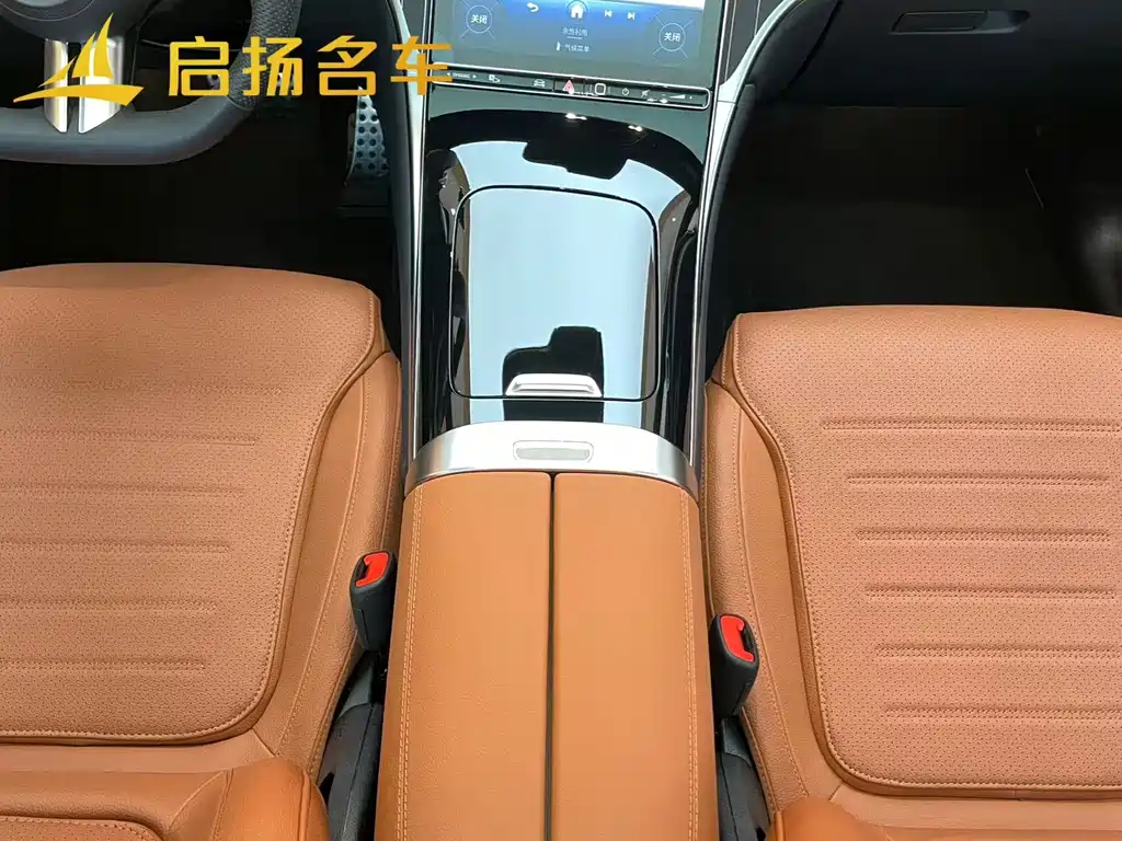 Mercedes-Benz GLC 2024 GLC 300 L 4MATIC luxury model 5 seats купить на сайте DeffCars