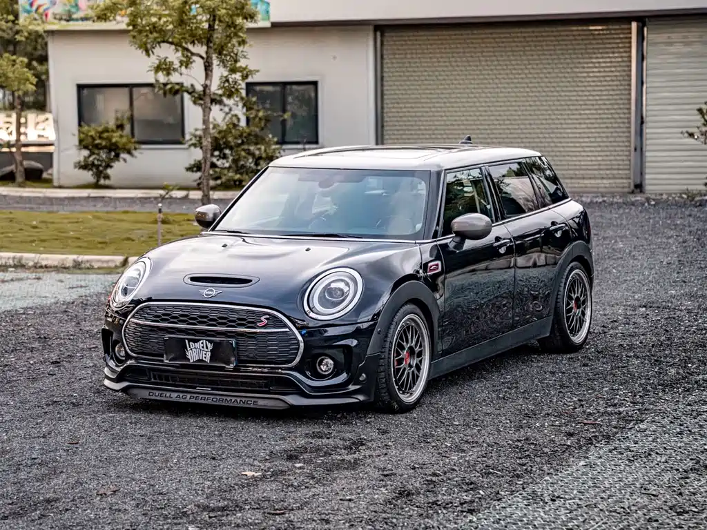 MINI CLUBMAN 2019 2.0T COOPER S купить на сайте DeffCars
