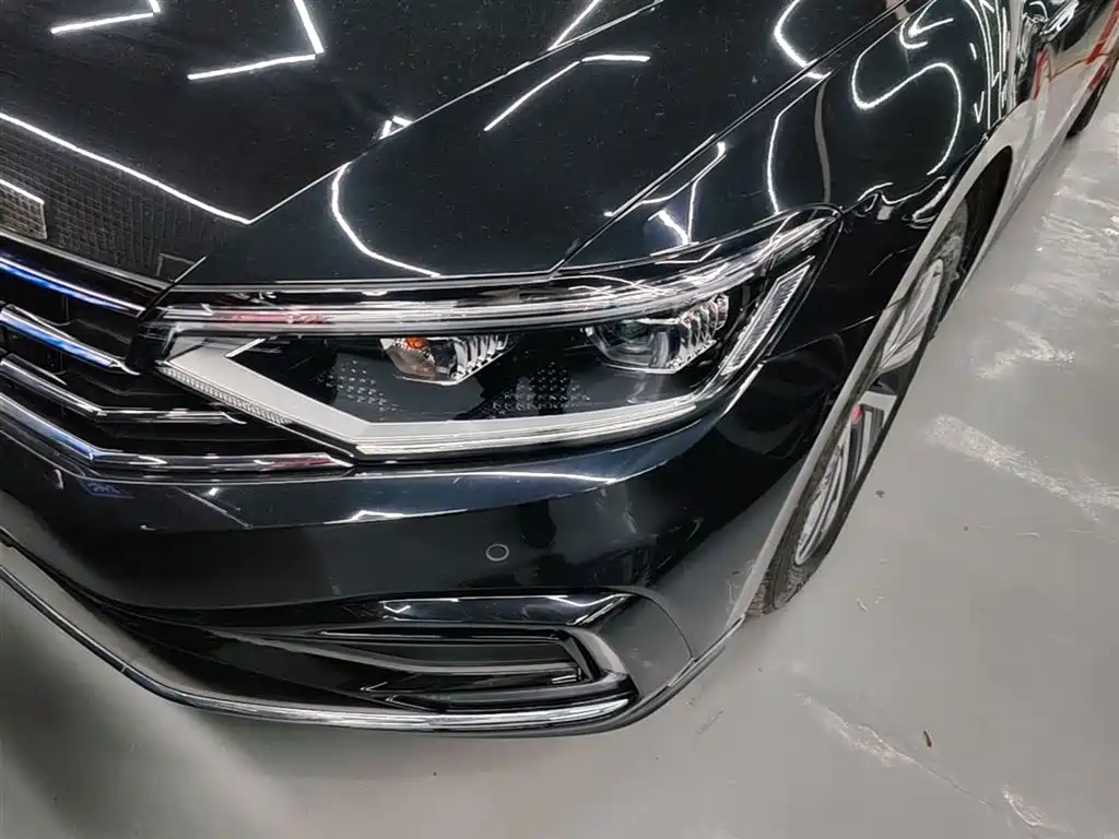 Magotan GTE plug-in hybrid 2022 GTE luxury model купить на сайте DeffCars