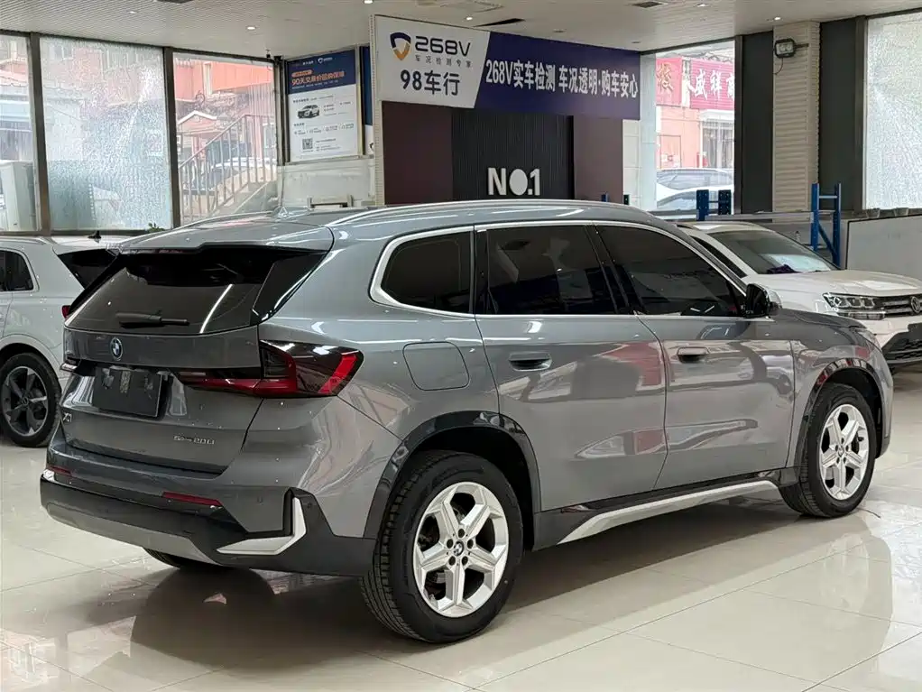 BMW X1 2023 sDrive20Li X Design Package купить на сайте DeffCars