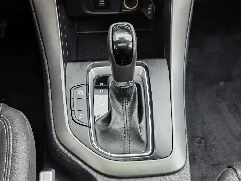Beijing Hyundai ix35 2018 2.0L automatic two-wheel drive Zhiyong·Enjoy Edition купить на сайте DeffCars