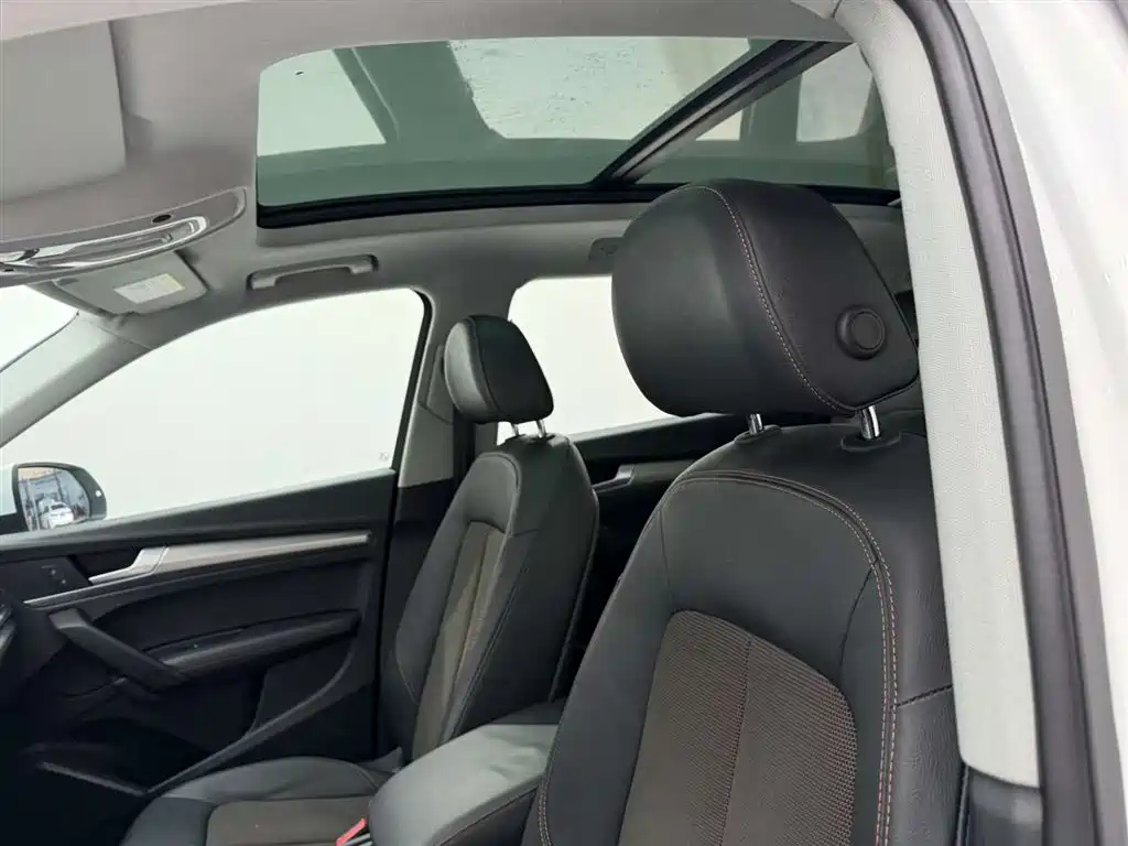 Audi Q5L 2018 45 TFSI Exclusive Fashion Model National V купить на сайте DeffCars