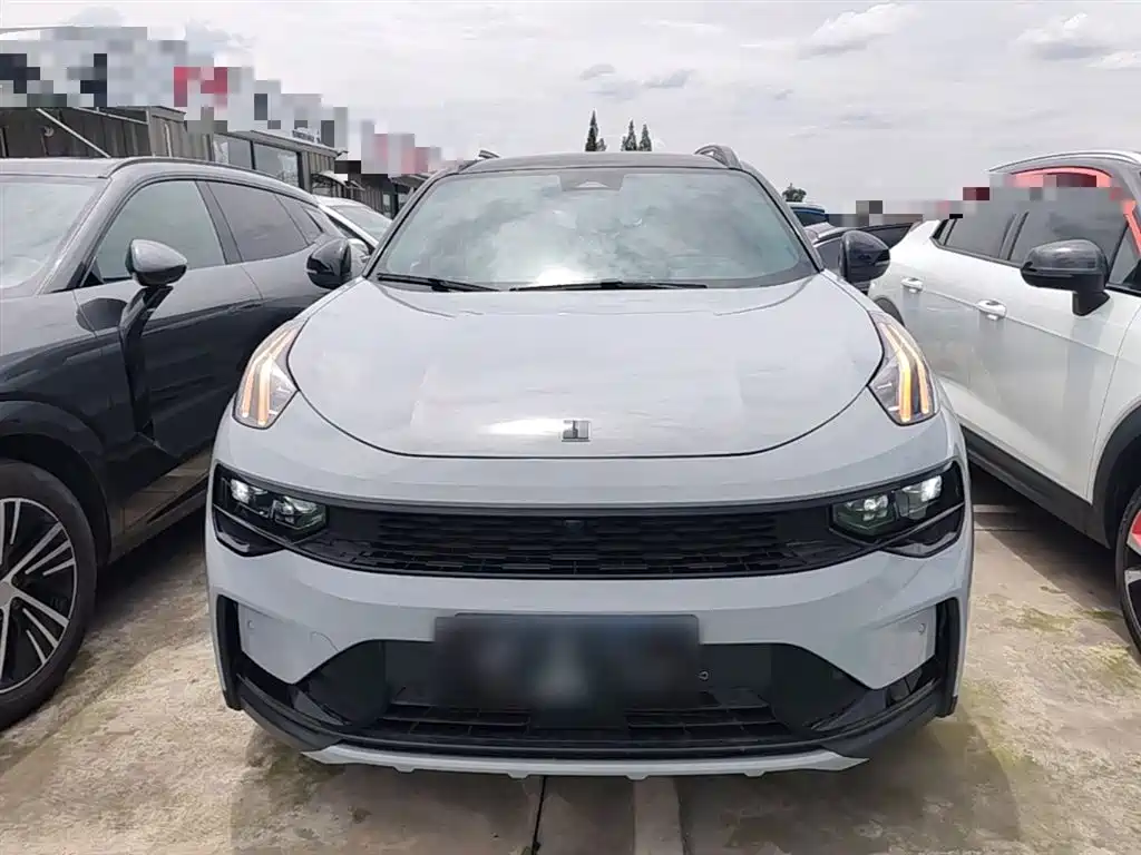Lynk & Co 01 2023 1.5TD EM-F Chenxi купить на сайте DeffCars