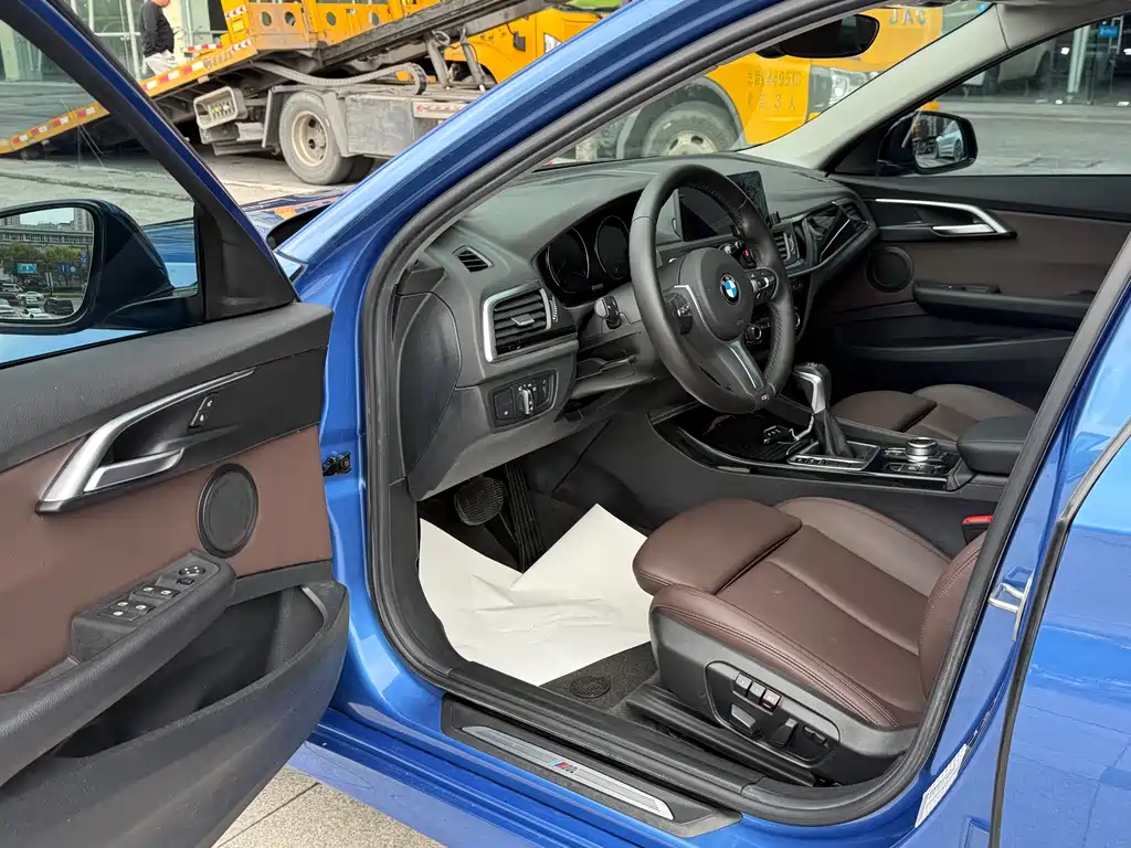 BMW 1 Series 2019 120i Leading M Sports Package купить на сайте DeffCars