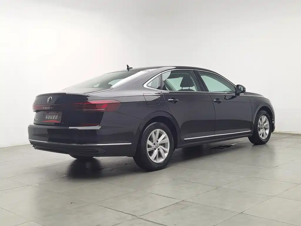 Passat 2025 Outstanding Model 280TSI Business Edition купить на сайте DeffCars