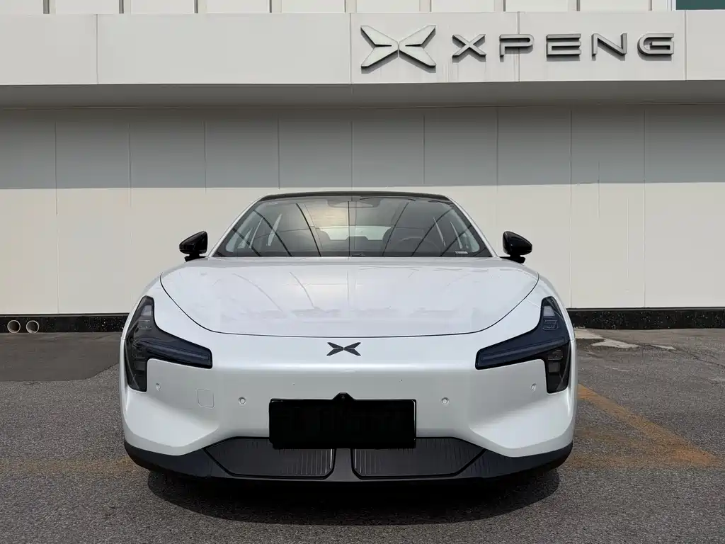 Xpeng MONA M03 2025 model 600 long battery life Max купить на сайте DeffCars
