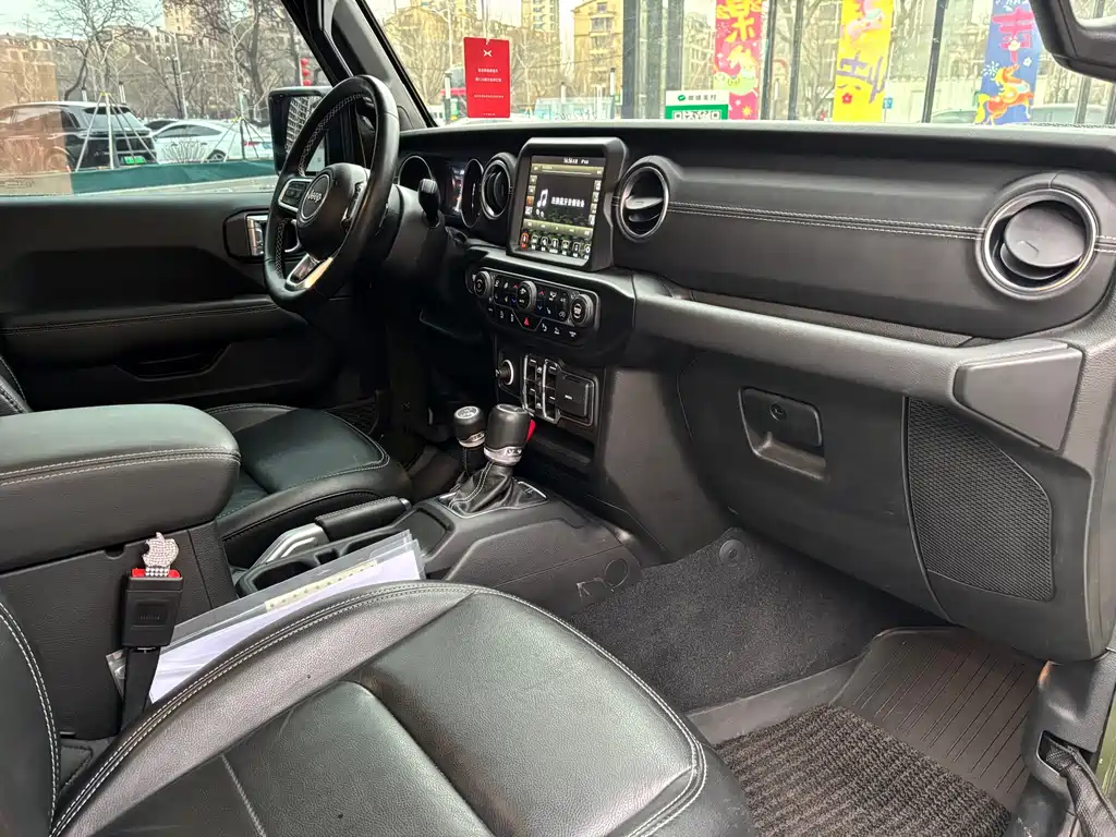 Gladiator 2022 3.6L advance version купить на сайте DeffCars
