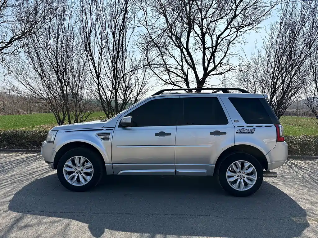 Freelander 2 2012 2.0T Si4 HSE gasoline version купить на сайте DeffCars