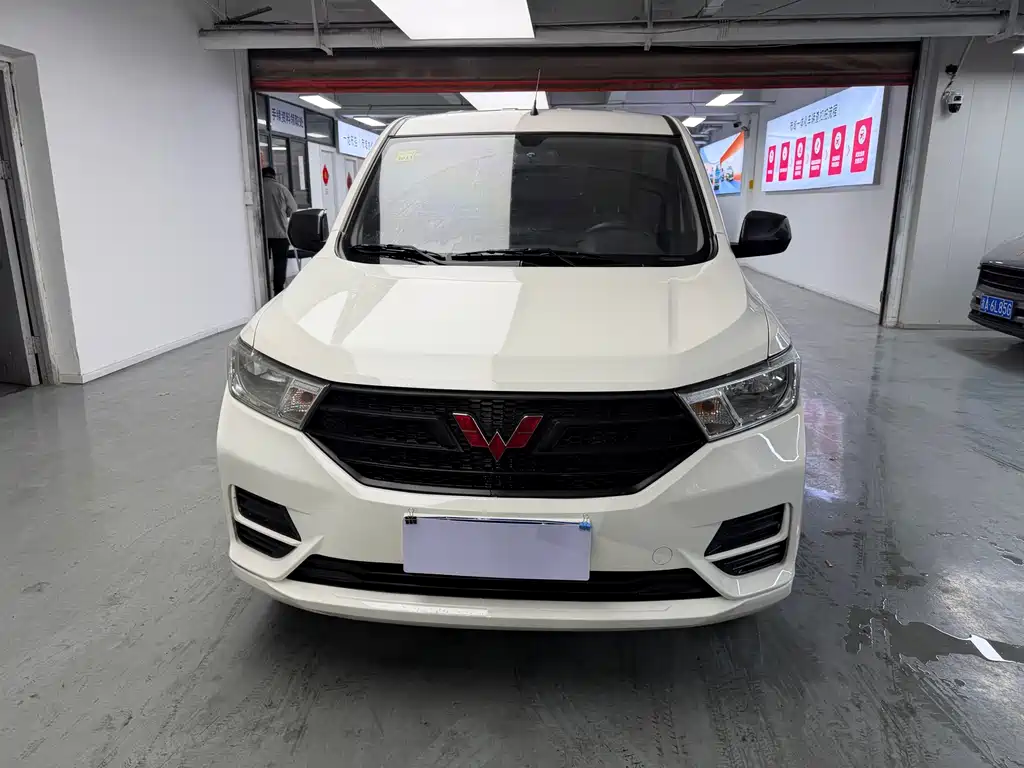 Wuling Hongguang 2019 1.5L S Standard National VI LAR купить на сайте DeffCars