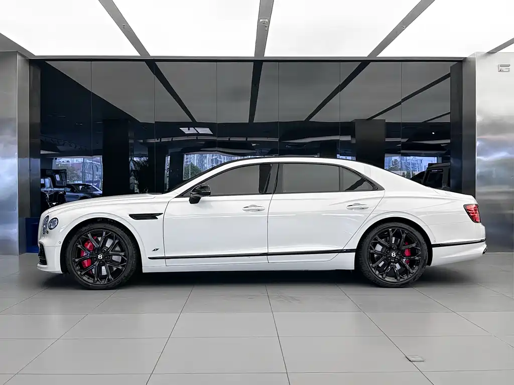 Flying Spur 2023 4.0T V8 S купить на сайте DeffCars
