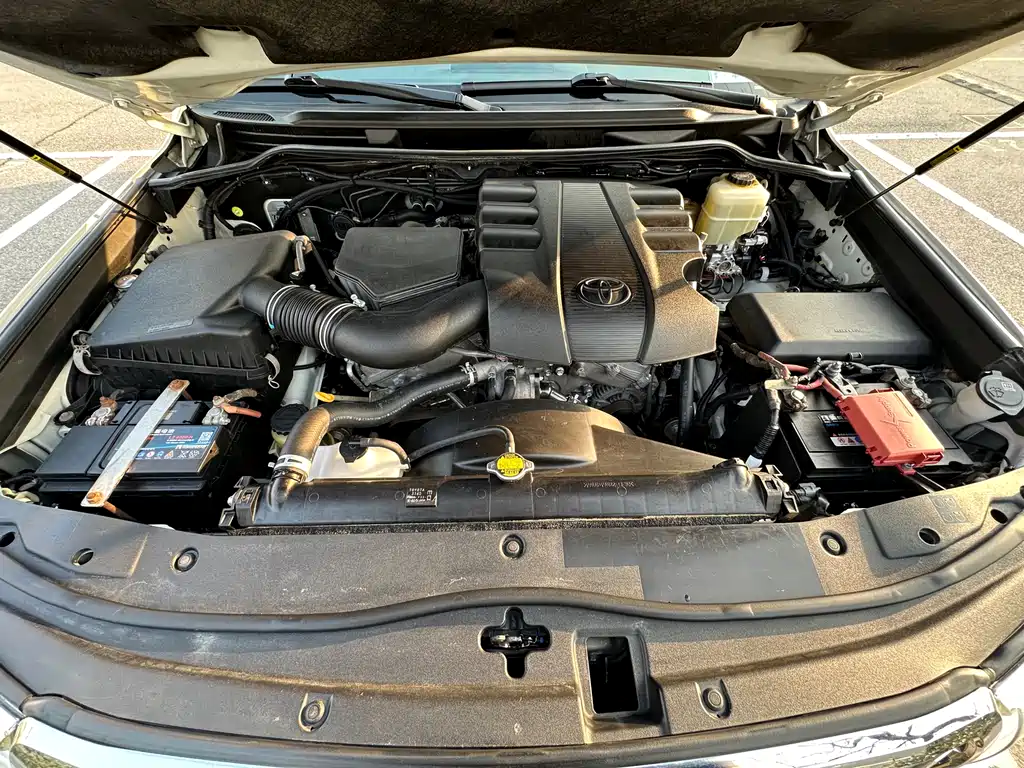 Land Cruiser imported 2015 4.0L V6 Middle East Limited Edition купить на сайте DeffCars