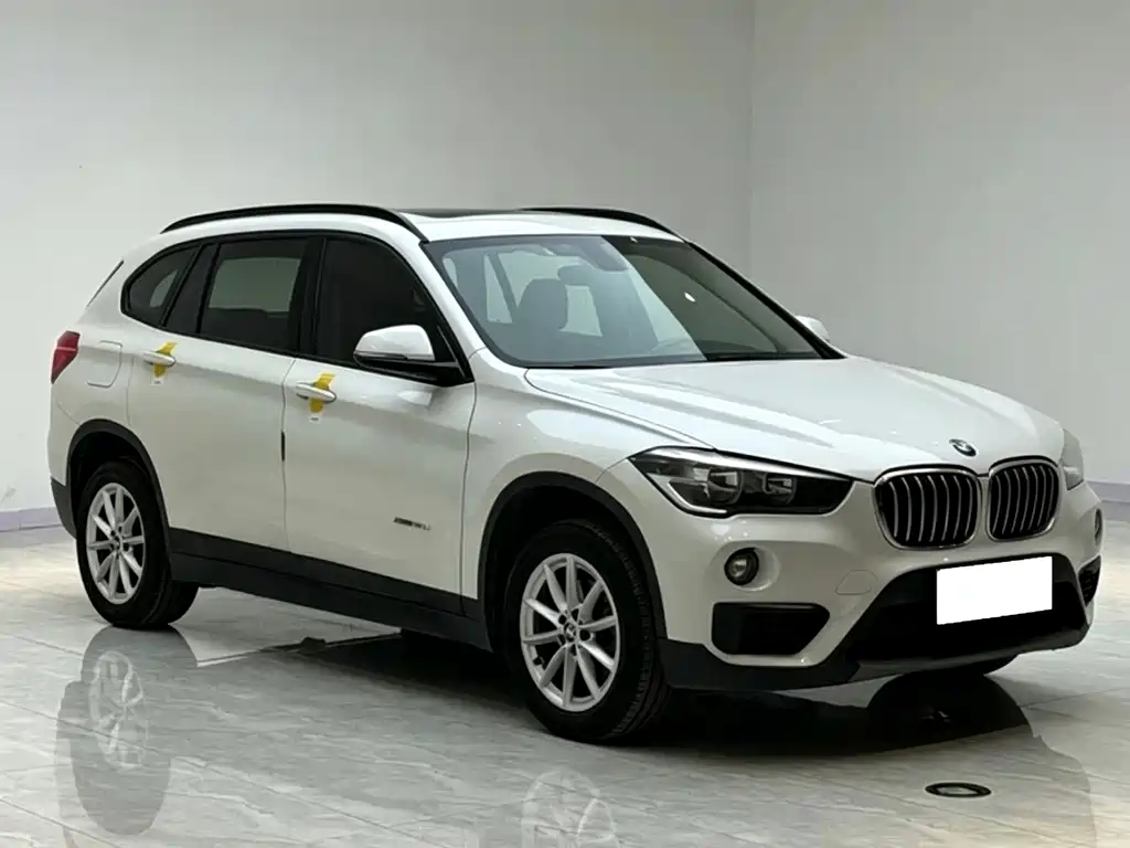 BMW X1 2016 sDrive18Li Fashion Edition купить на сайте DeffCars